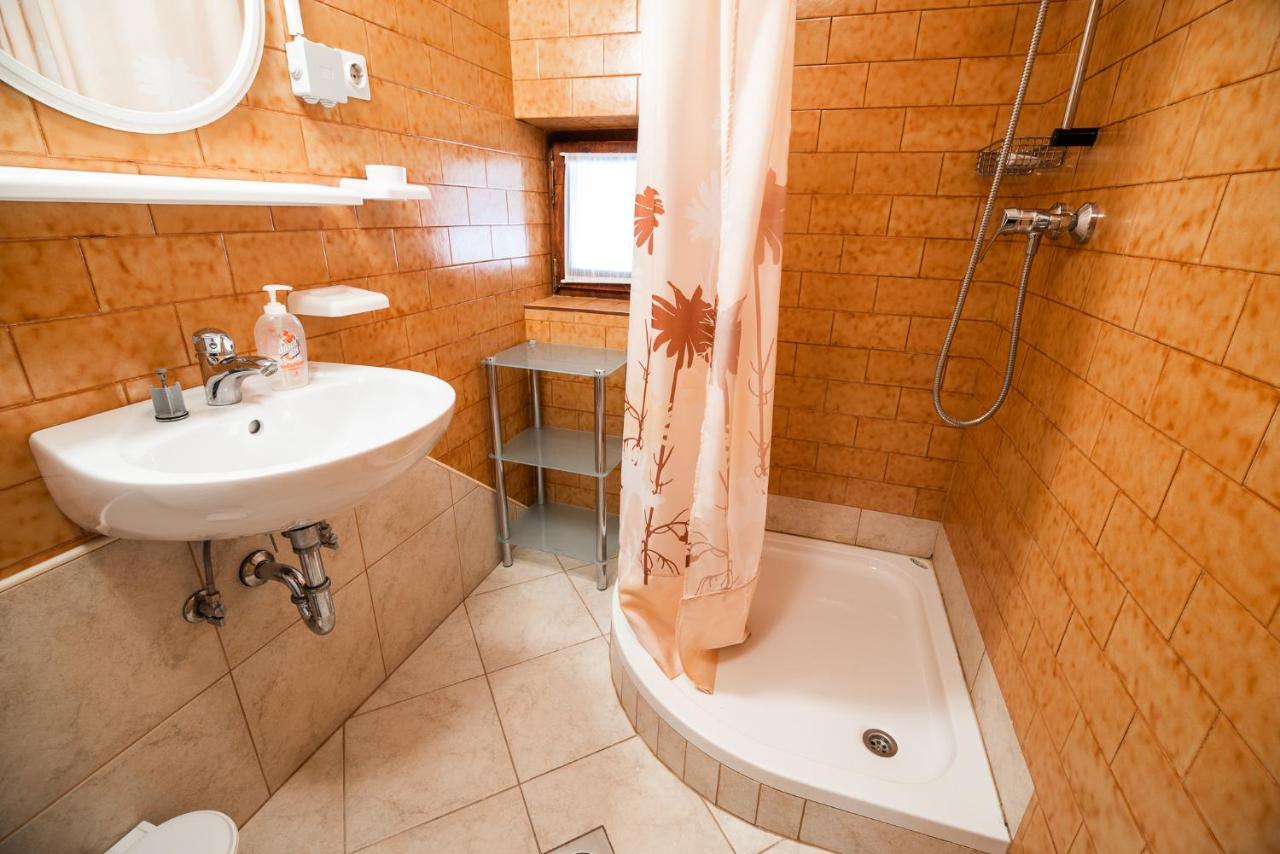 Farm Stay Zagar Mozirje Oda fotoğraf